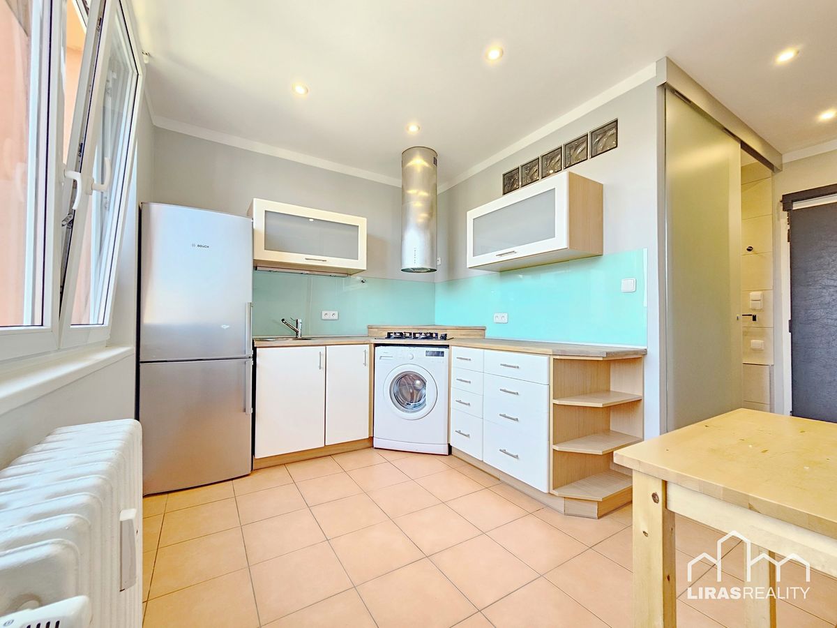 Pronájem bytu 1+1 37 m²