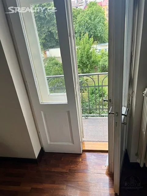 Pronájem bytu 2+kk 47 m² – pohled 3