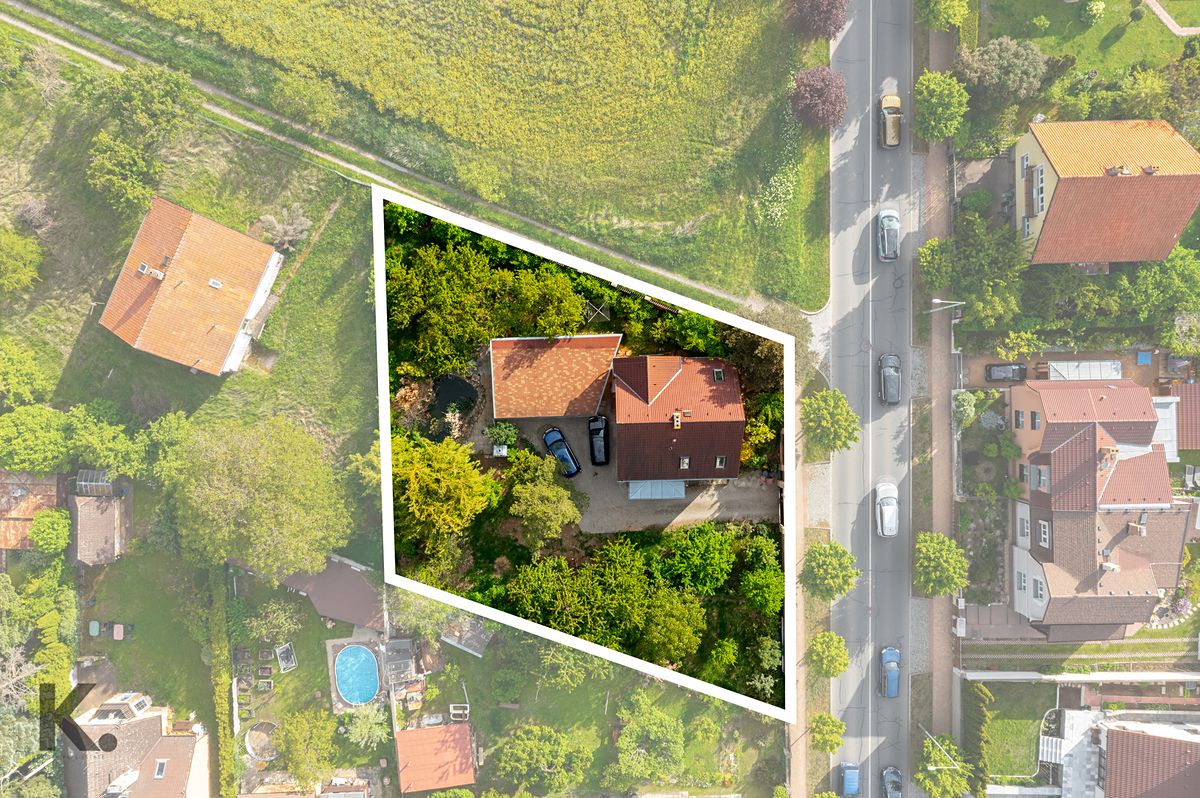 Prodej stavebního pozemku 1193 m² – fotografie 4