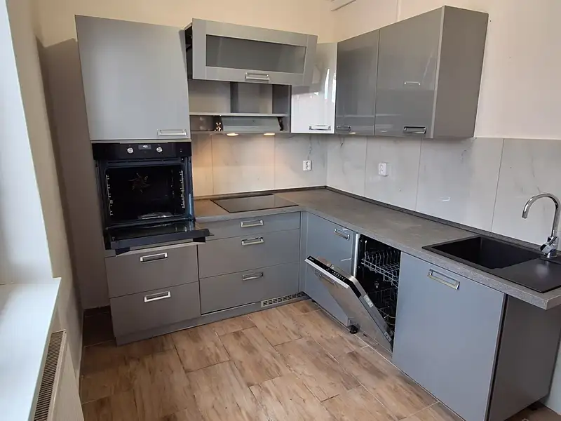 Prodej bytu 2+1 52 m², Štefánikova, Louny