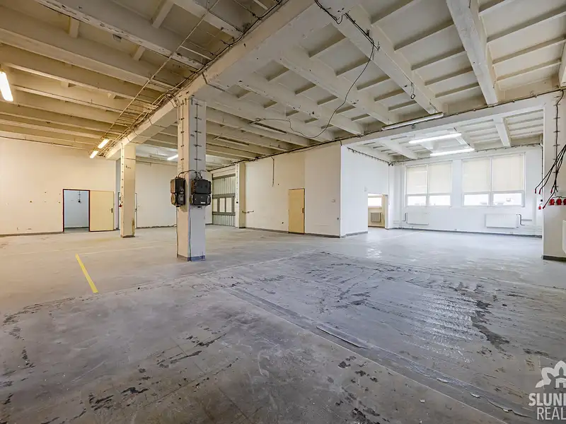 Pronájem skladového prostoru 348 m², Uherský Brod – náhled fotky 1
