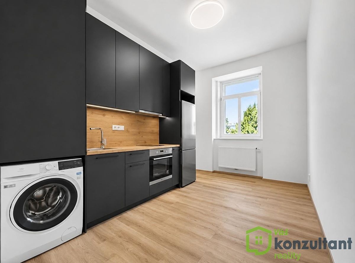 Pronájem bytu 1+1 34 m²