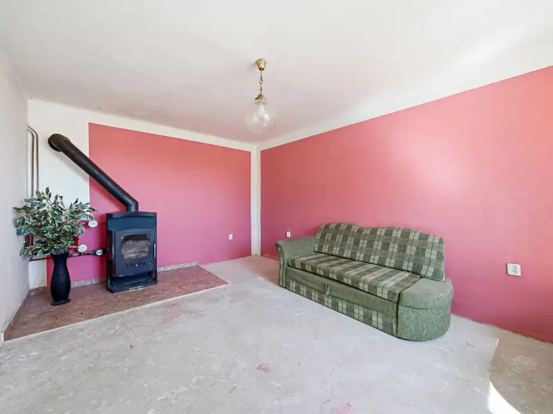 Prodej rodinného domu 160 m², pozemek 2185 m², Luká – náhled fotky 3