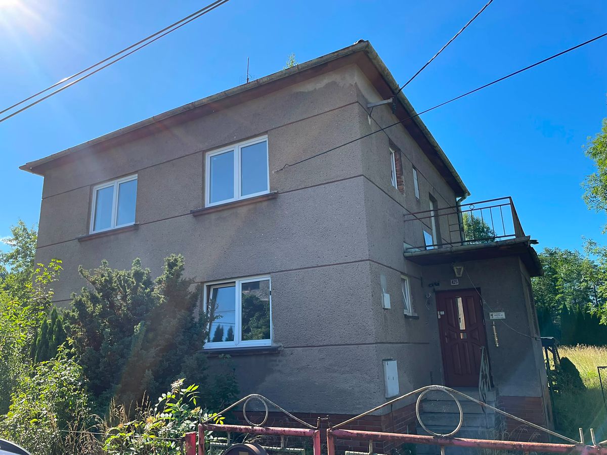 Prodej rodinného domu 242 m², pozemek 783 m²