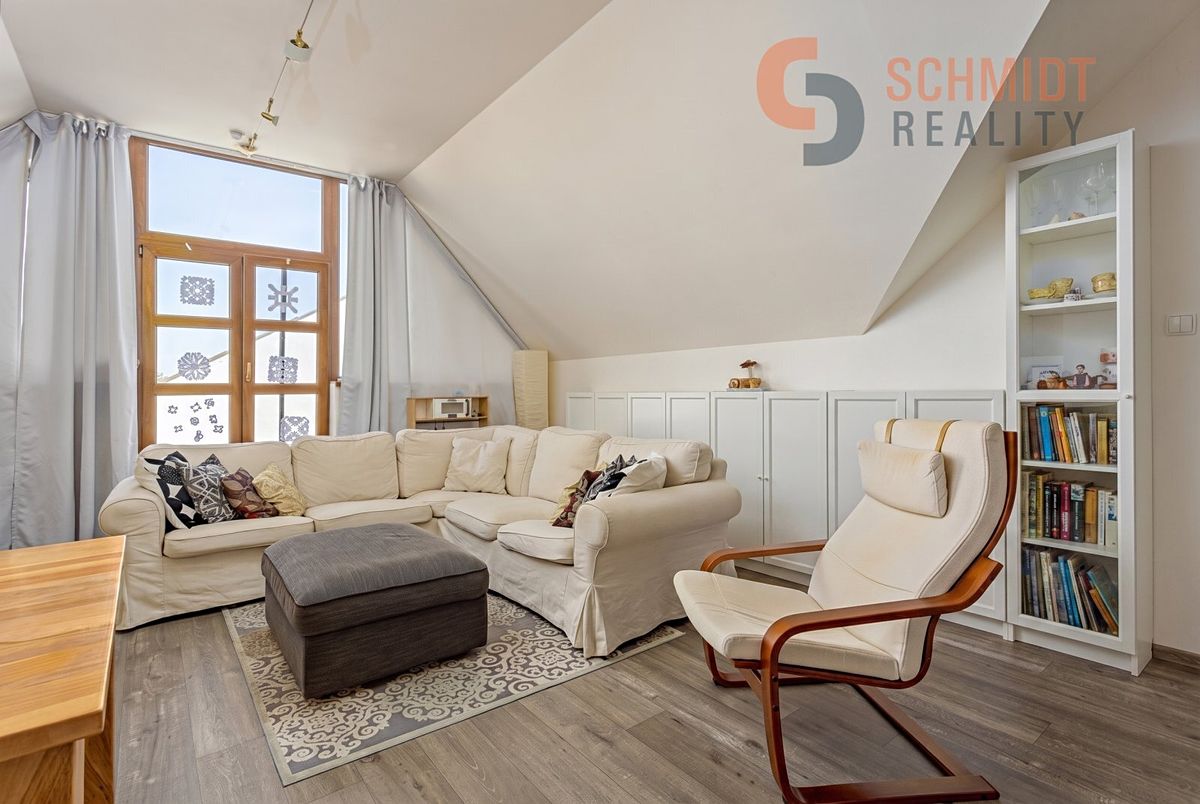 Pronájem bytu 4+kk 130 m²
