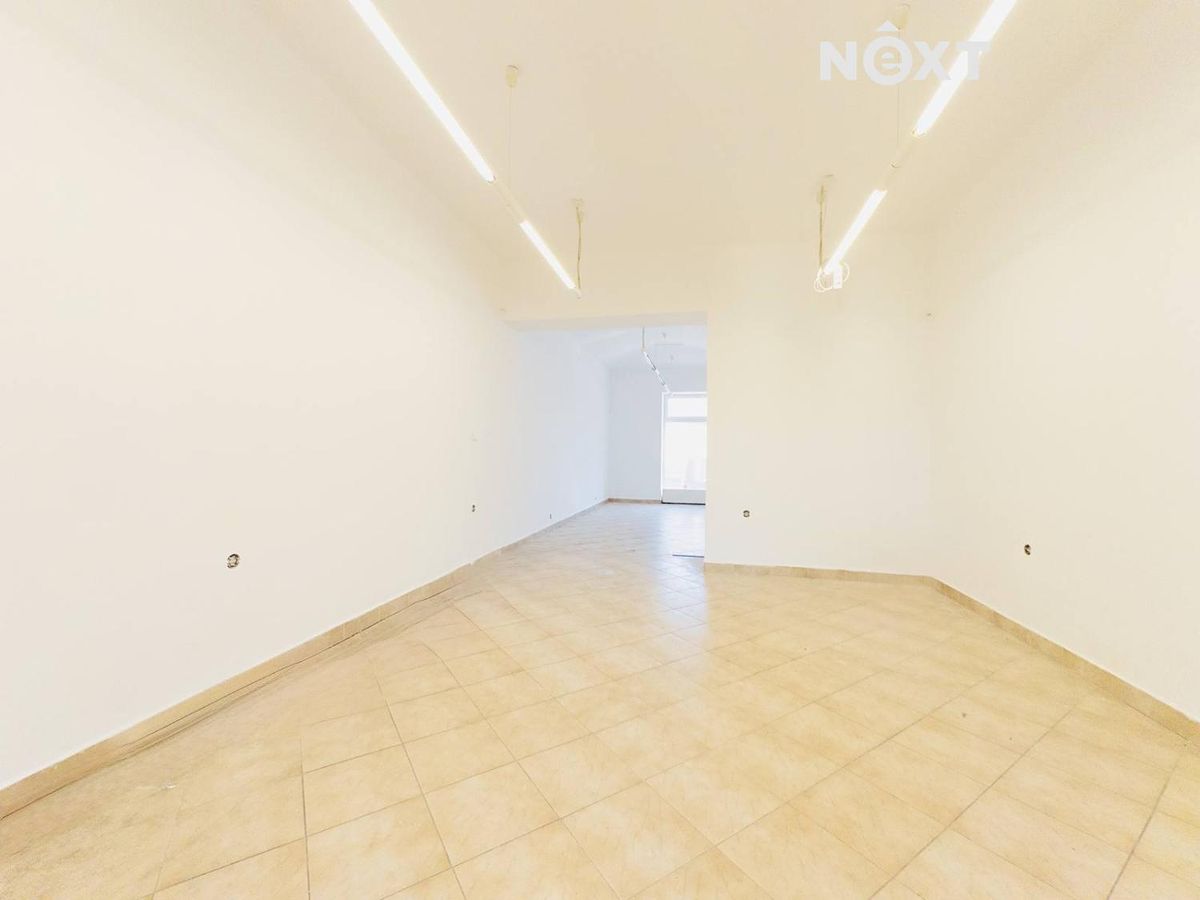 Pronájem obchodního prostoru 87 m² – fotografie 3
