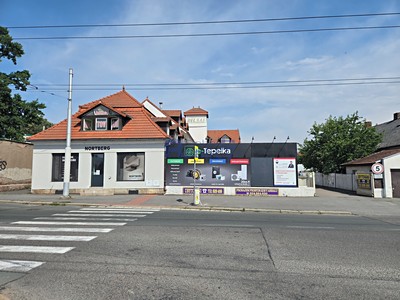 Pronájem obchodního prostoru 200 m²