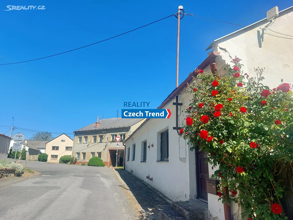 Prodej rodinného domu 108 m², pozemek 241 m²