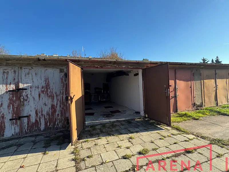 Prodej garáže 19 m², Brno – náhled fotky 1