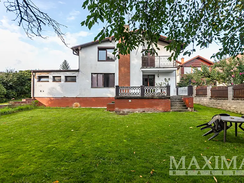 Prodej rodinného domu 270 m², pozemek 868 m², Modletice – náhled fotky 1