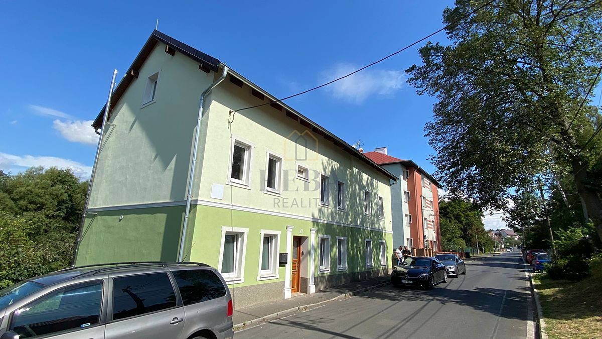 Prodej rodinného domu 380 m², pozemek 409 m²