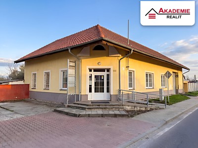 Prodej obchodního prostoru 160 m²