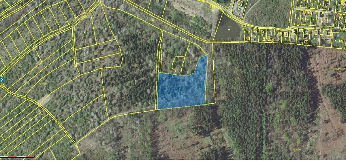 Prodej stavebního pozemku 8941 m², Psáry – fotka 1 z 3