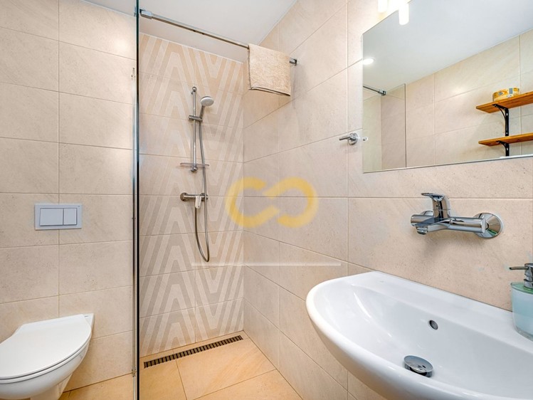 Комерційне приміщення на продаж, 391 м² (23 з 29)