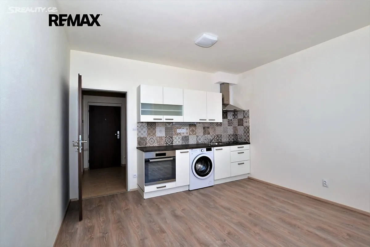 Pronájem bytu 1+kk 23 m², Plzeň