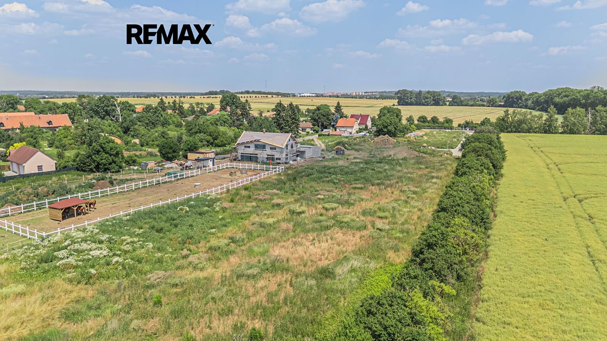 Prodej stavebního pozemku 11703 m², Sibřina – fotka 1 z 3