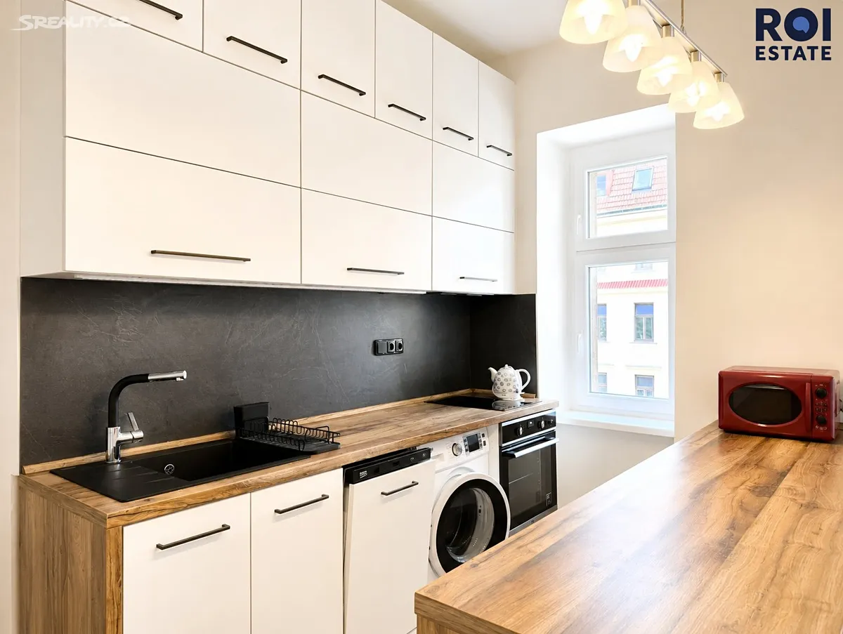 Pronájem bytu 2+kk 44 m² – pohled 6