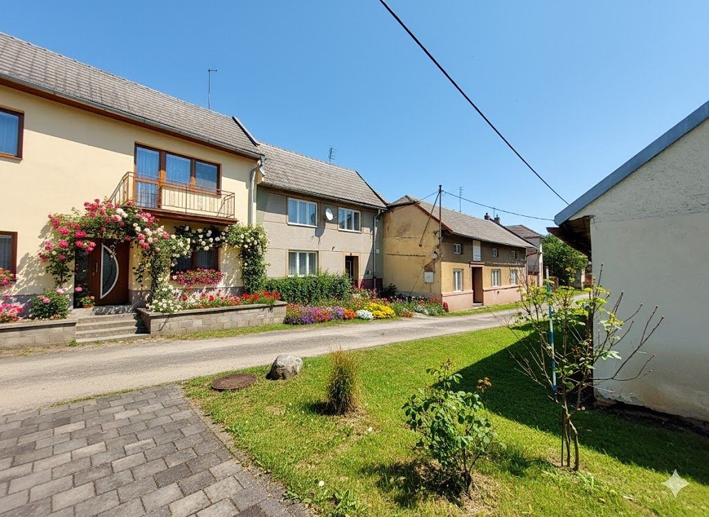 Prodej rodinného domu 77 m², pozemek 144 m²