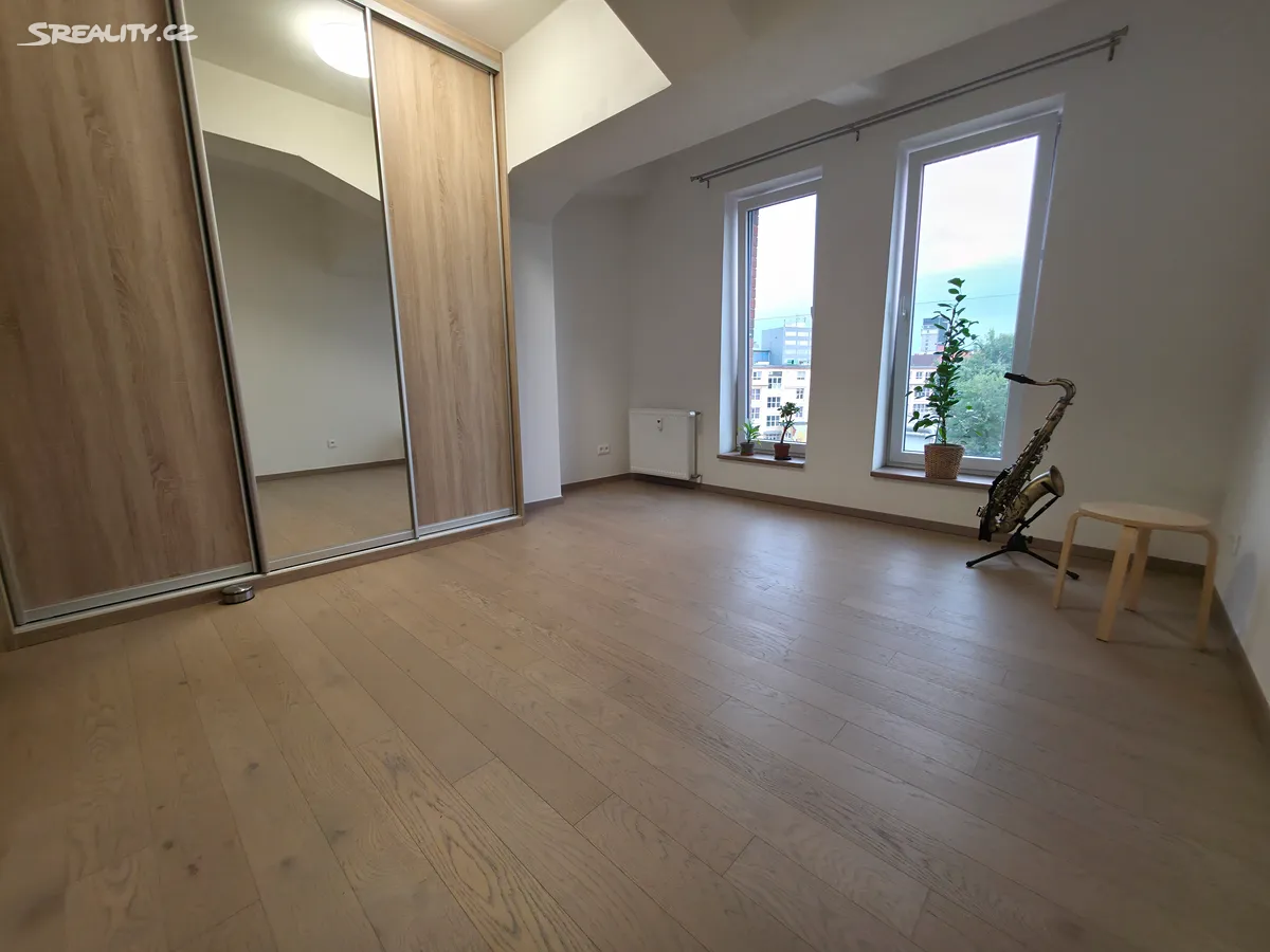 Pronájem bytu 2+kk 44 m², Praha