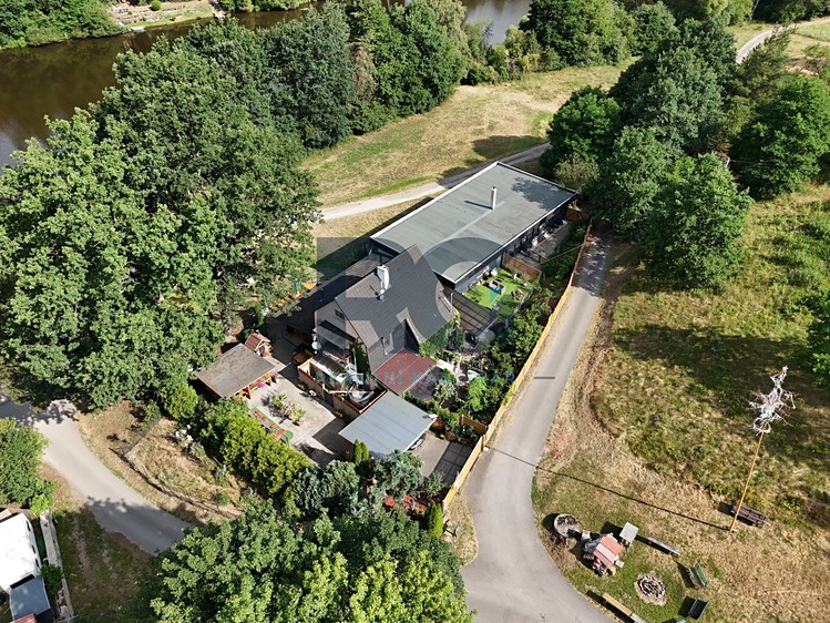 Gewerbefläche zum Kauf, 822 m² (1 von 60)