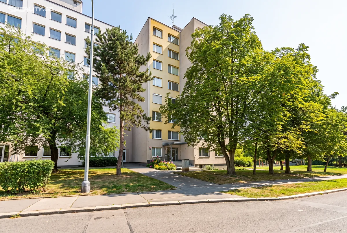 Prodej bytu 3+1 72 m², Praha