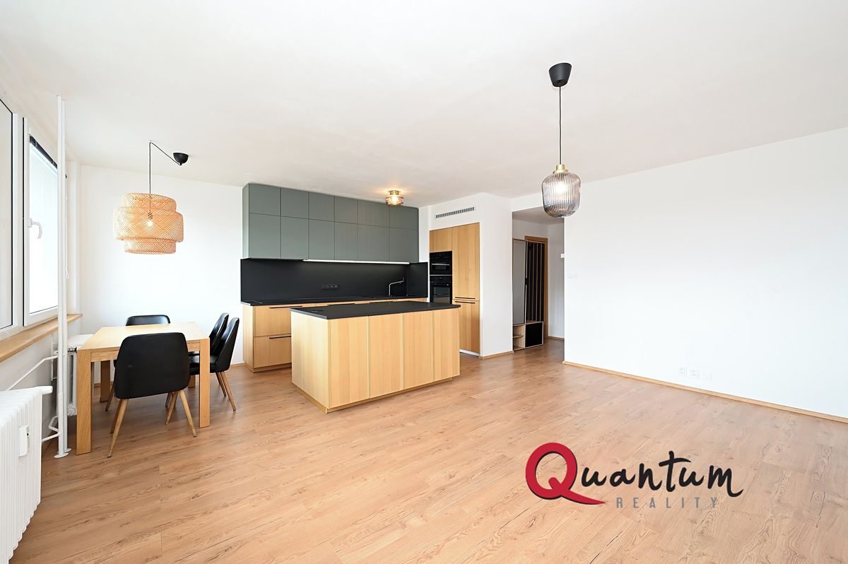 Pronájem bytu 3+kk 78 m²