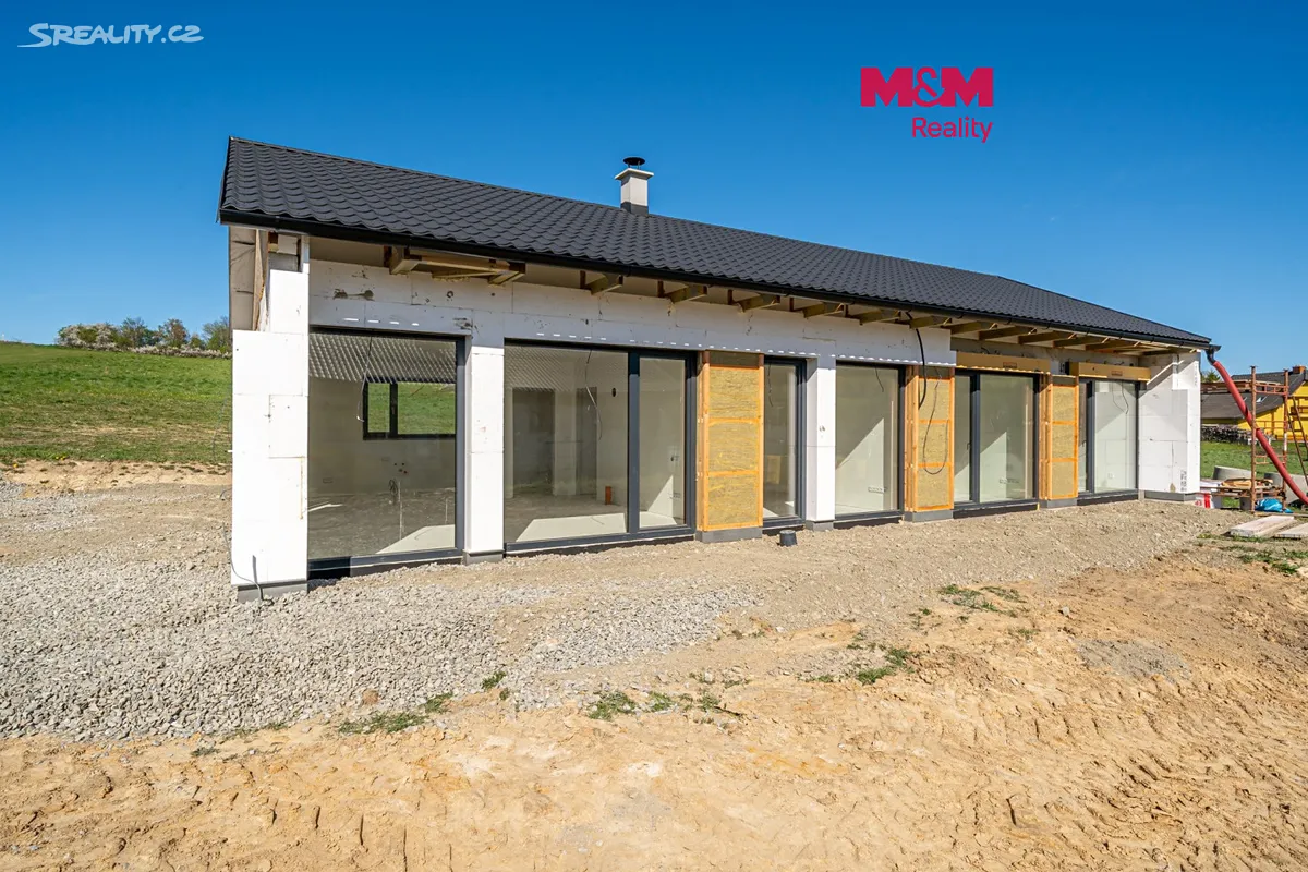 Prodej rodinného domu 96 m², pozemek 931 m²