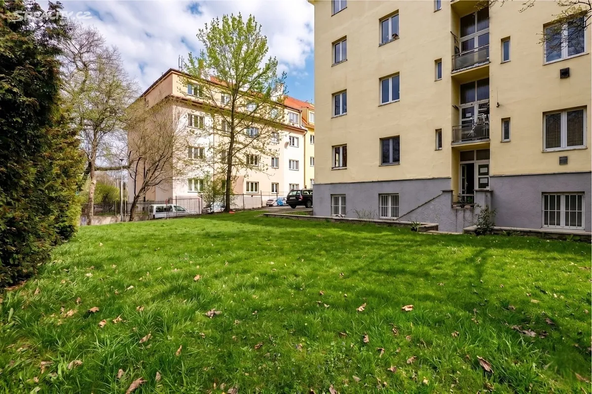 Prodej bytu 2+kk 50 m² – pohled 3
