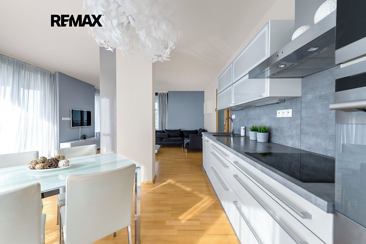 Pronájem bytu 2+kk 70 m²