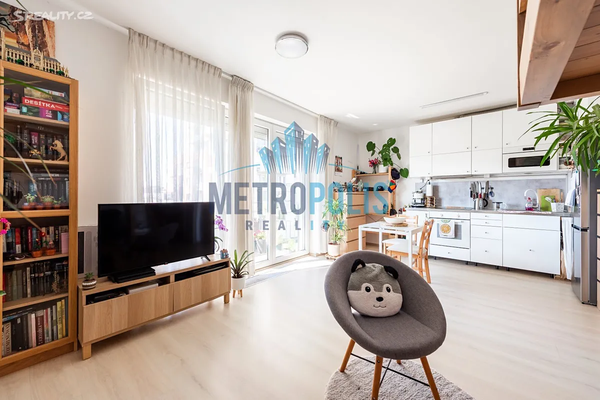 Prodej bytu 1+kk 41 m², Praha