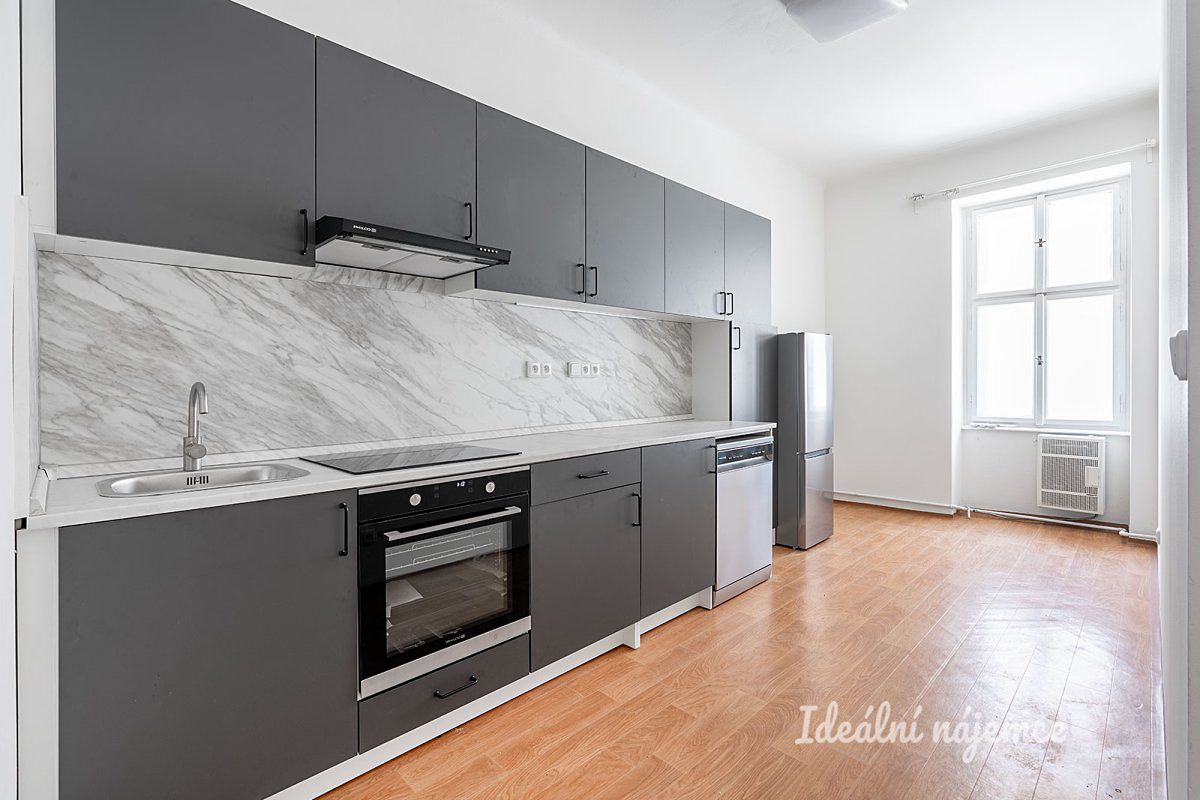 Pronájem bytu 2+1 72 m²