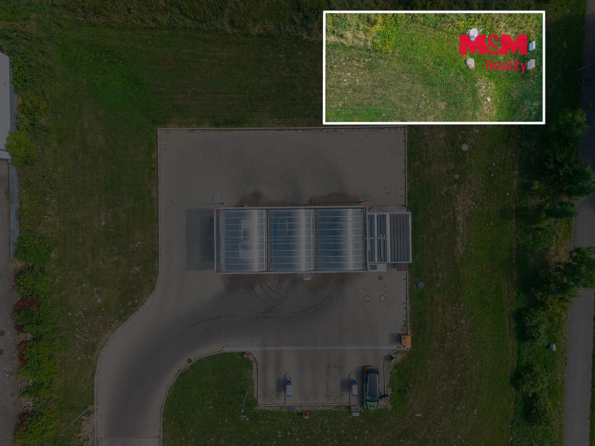 Pronájem pozemku 300 m² – fotografie 2