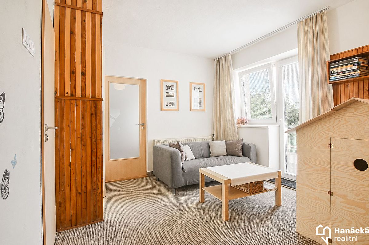 Prodej rodinného domu 345 m², pozemek 1131 m² – fotografie 5