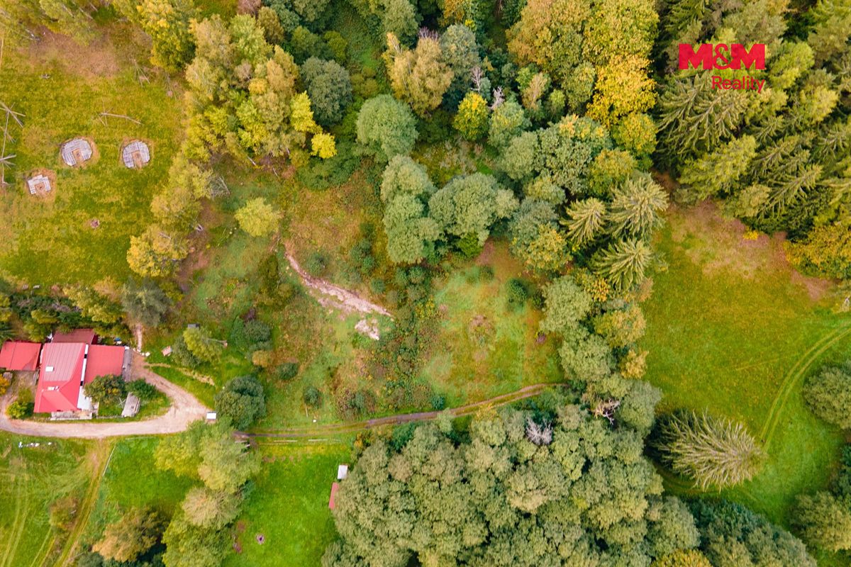 Prodej stavebního pozemku 5882 m² – fotografie 2