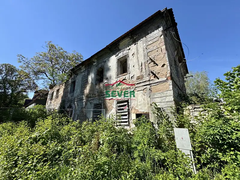 Prodej rodinného domu 300 m², pozemek 5628 m², Podbořany – náhled fotky 2