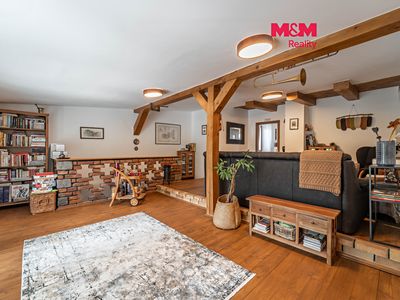 Prodej rodinného domu 169 m², pozemek 1039 m²