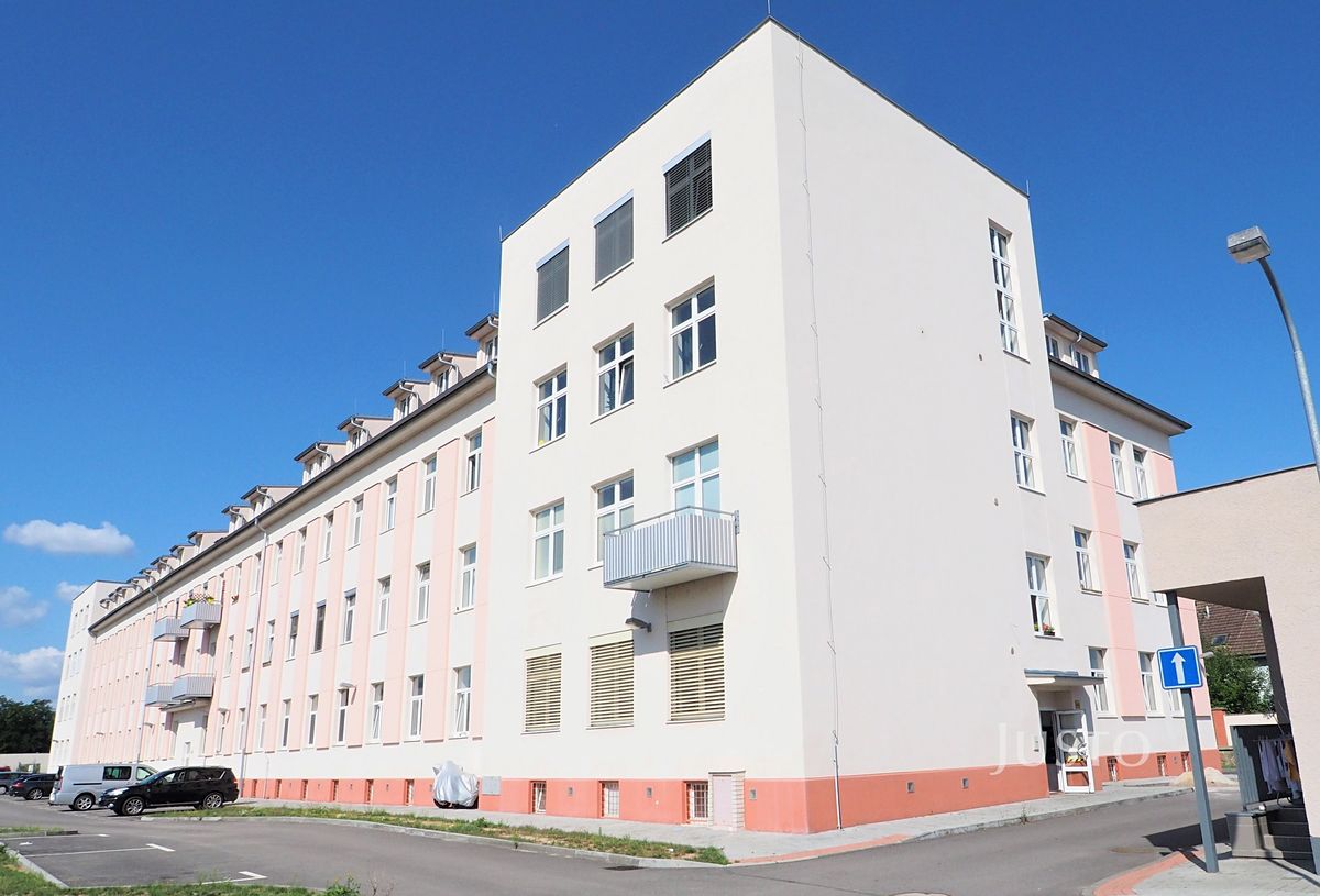 Prodej bytu 4+kk 71 m²