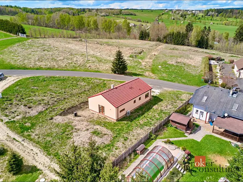 Prodej rodinného domu 113 m², pozemek 136 m², Luby – náhled fotky 3