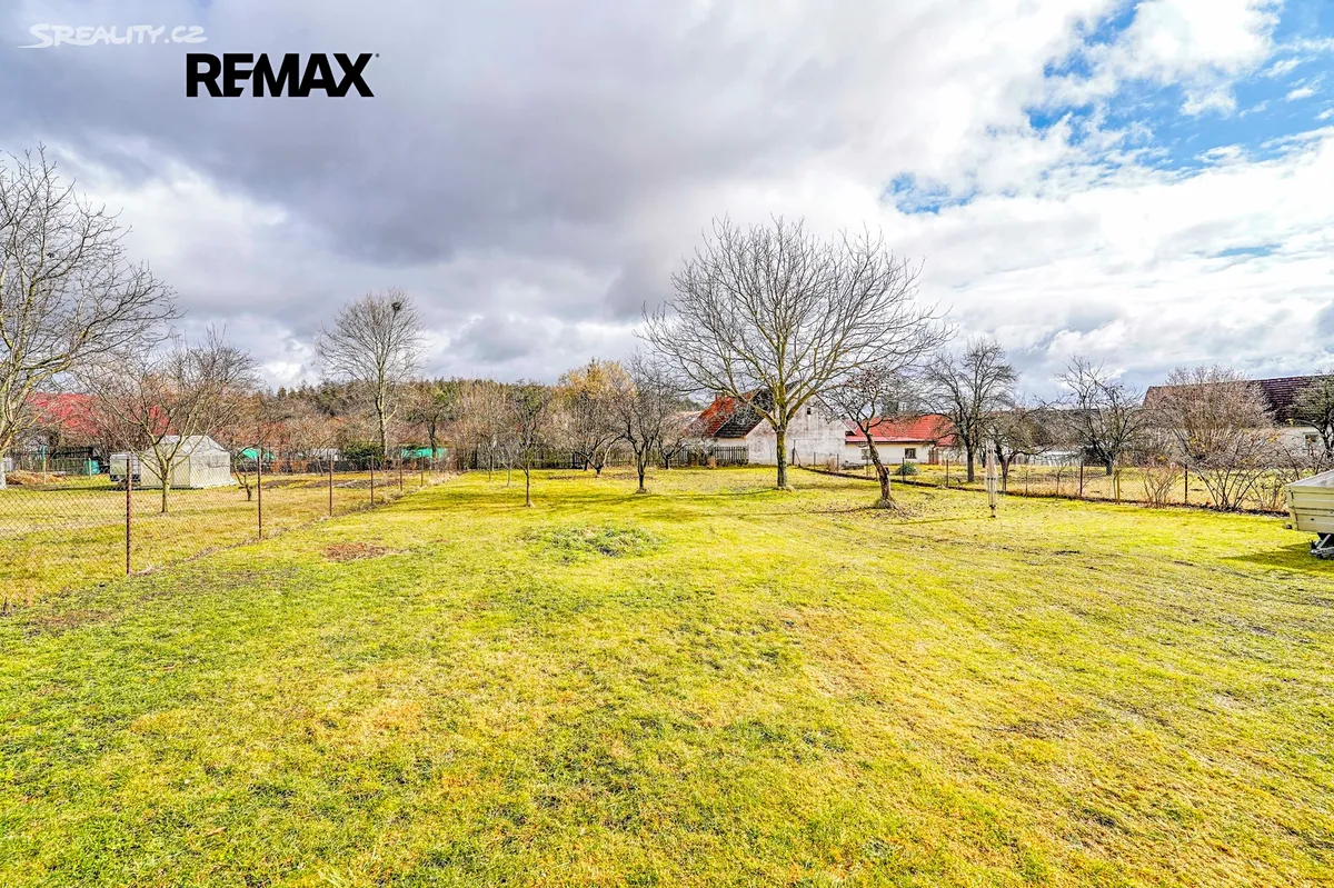 Prodej stavebního pozemku 904 m², Soběšice
