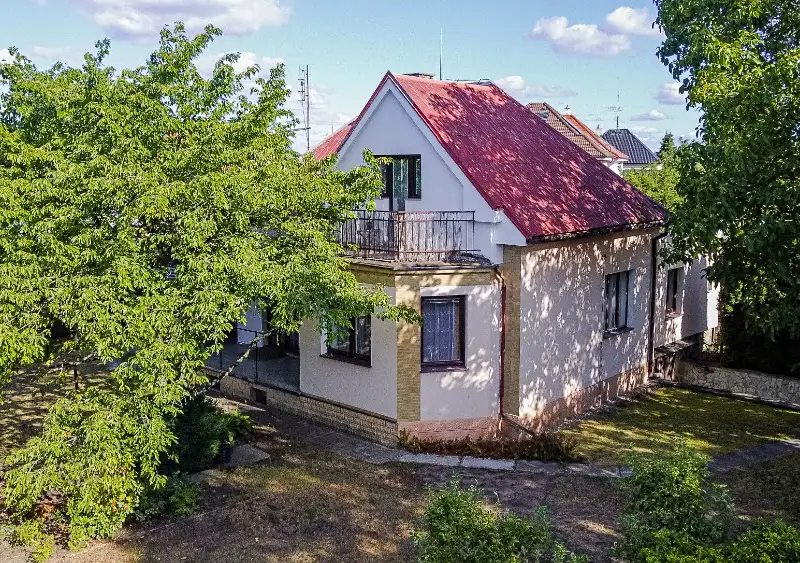 Prodej rodinného domu 173 m², pozemek 799 m², Čelákovice – náhled fotky 1