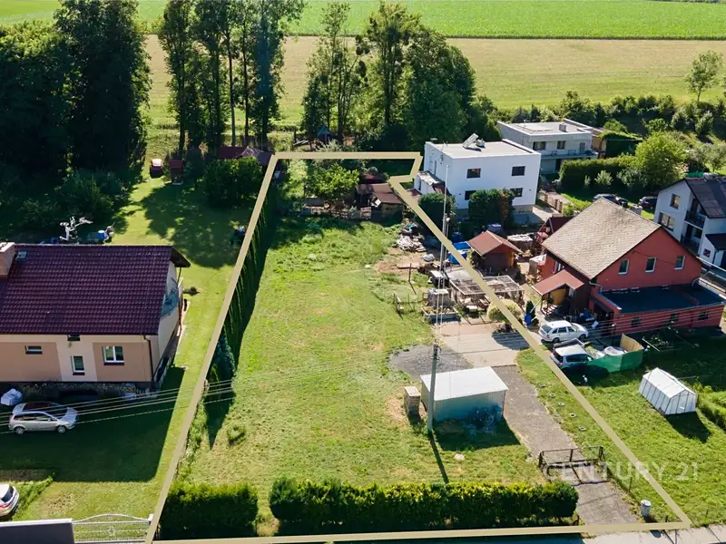 Prodej stavebního pozemku 1956 m², Kunín – náhled fotky 2