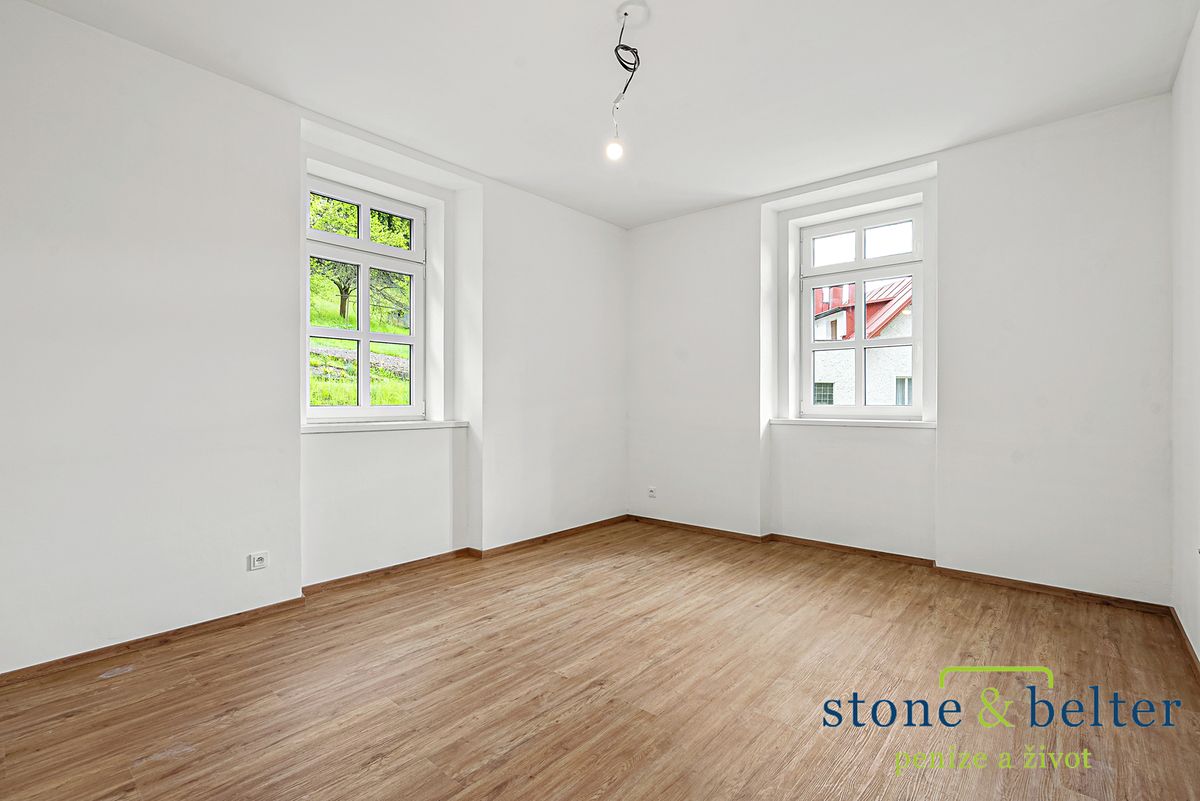 Prodej bytu 1+kk 27 m² – fotografie 2