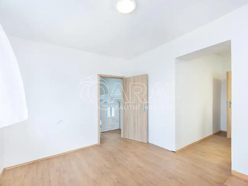 Prodej bytu 3+1 55 m², Jistebnice – Ostrý, okres Tábor