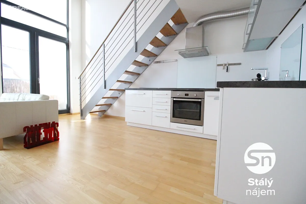 Pronájem bytu 2+kk 45 m², Praha