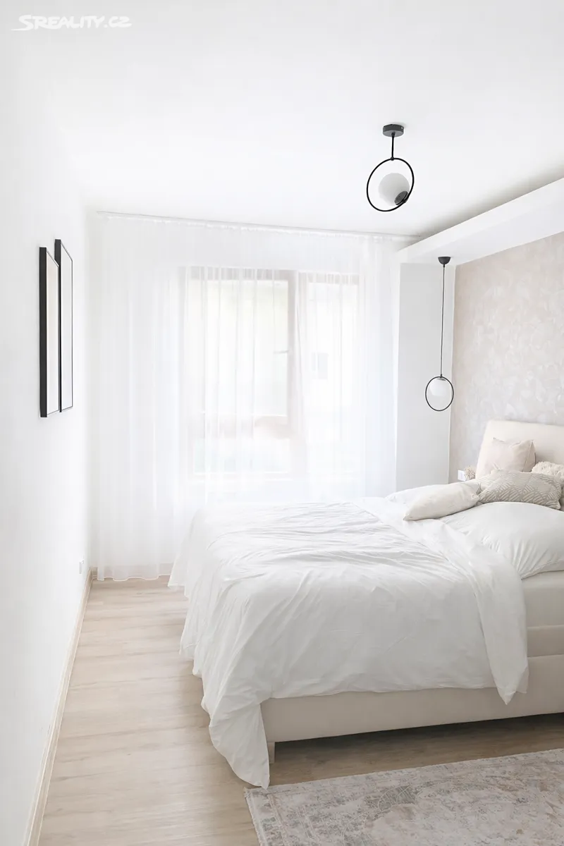 Pronájem bytu 2+kk 65 m² – pohled 5