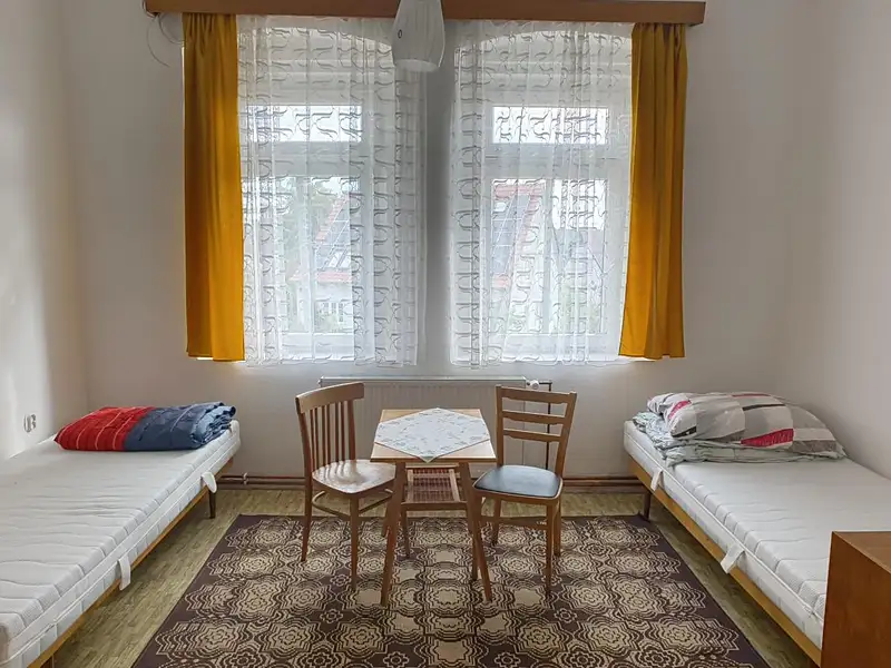 Pronájem vícegeneračního domu 145 m², pozemek 1000 m², Stráž – náhled fotky 1