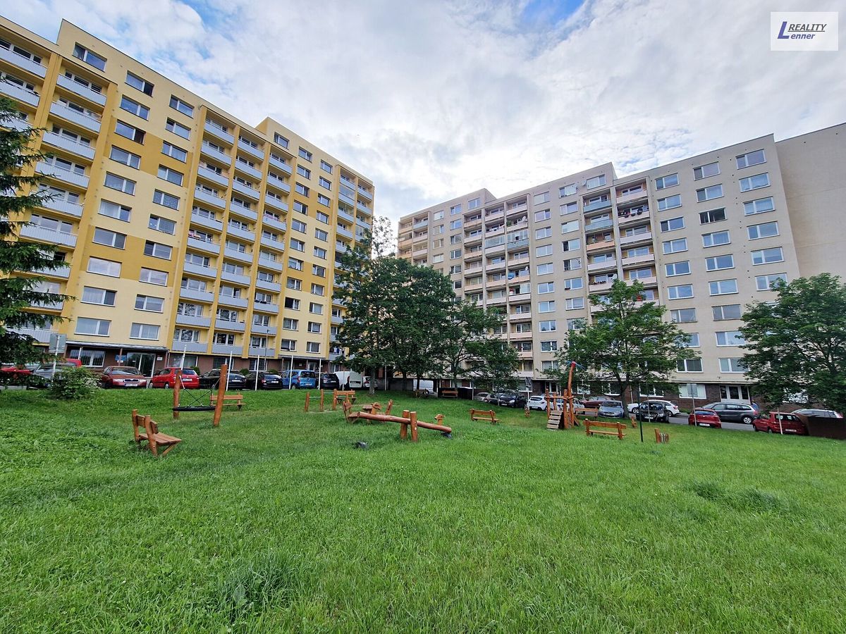 Pronájem bytu 1+kk 32 m²