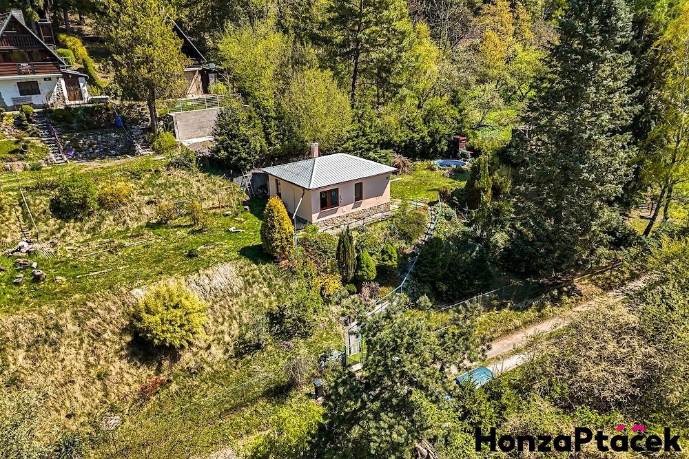 Prodej chaty 37 m², pozemek 906 m² – fotografie 2