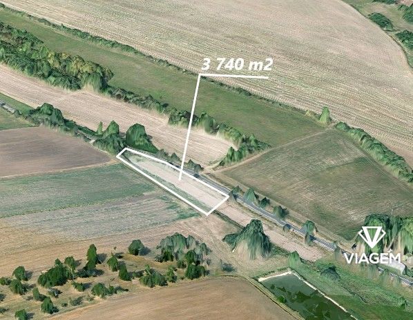 Prodej pole 3740 m², Košík – fotka 1 z 3