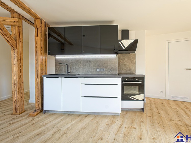 Prodej bytu 2+kk, 61 m² (1 z 31)